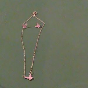 Necklace and earrings set